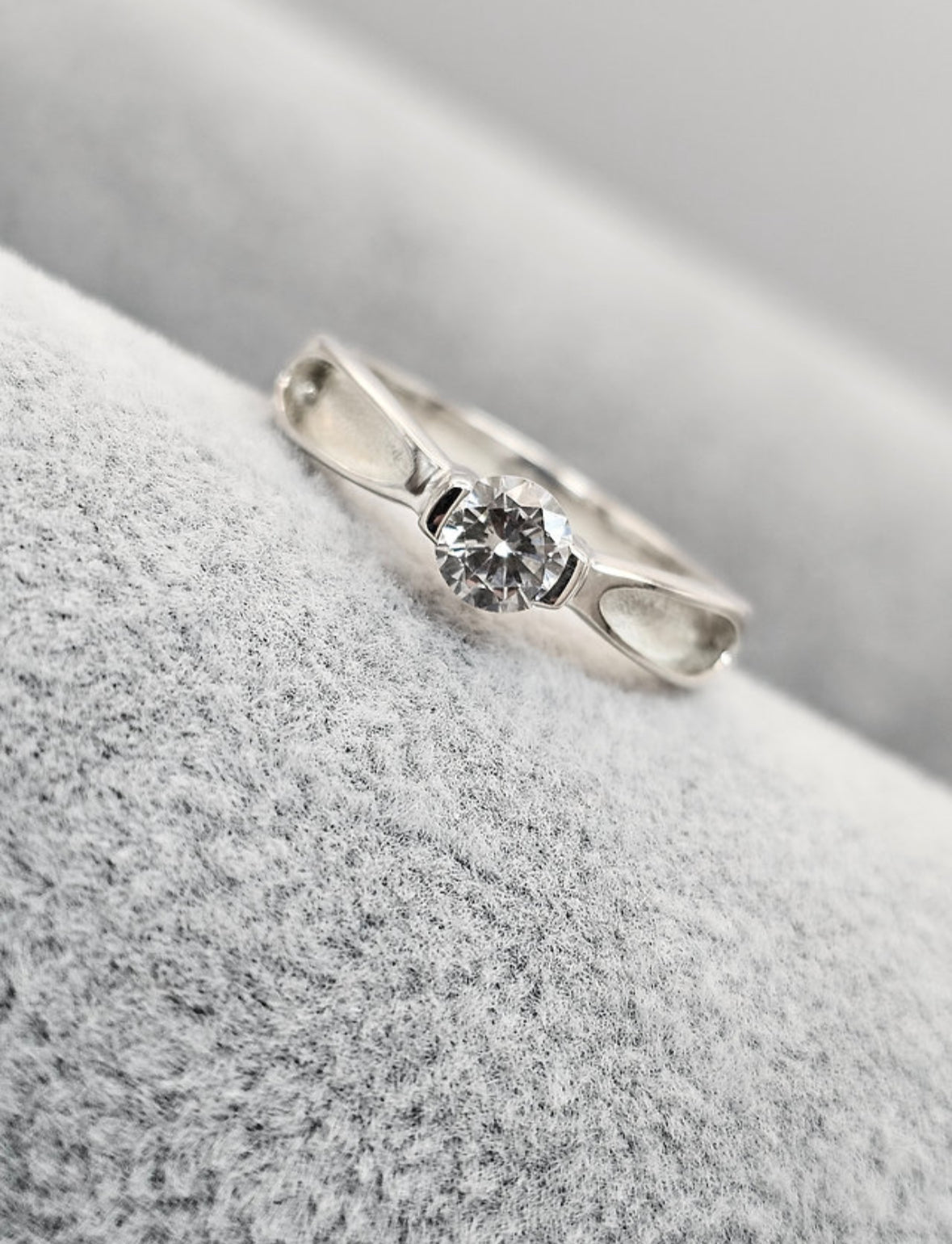 The Solitaire Ring