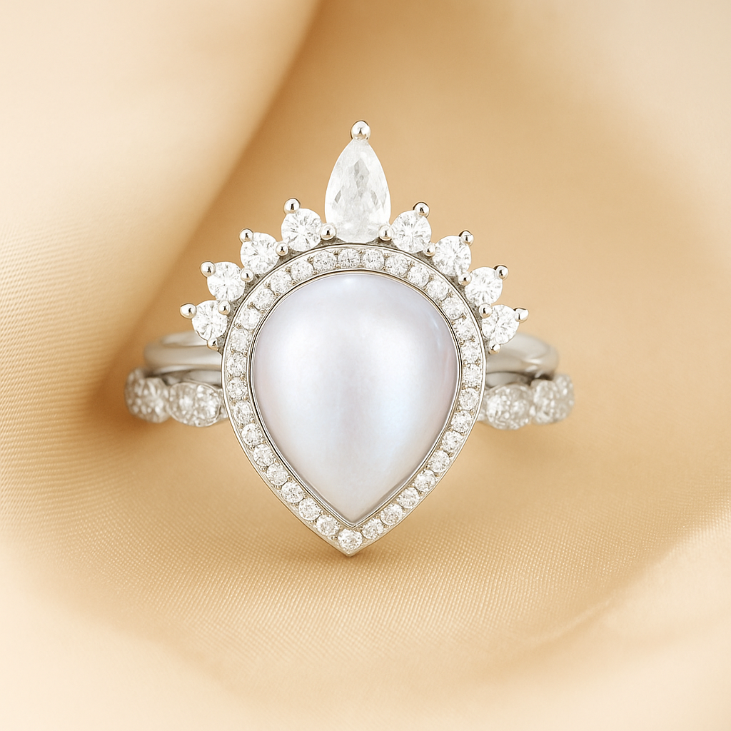 The Regal Pear Set