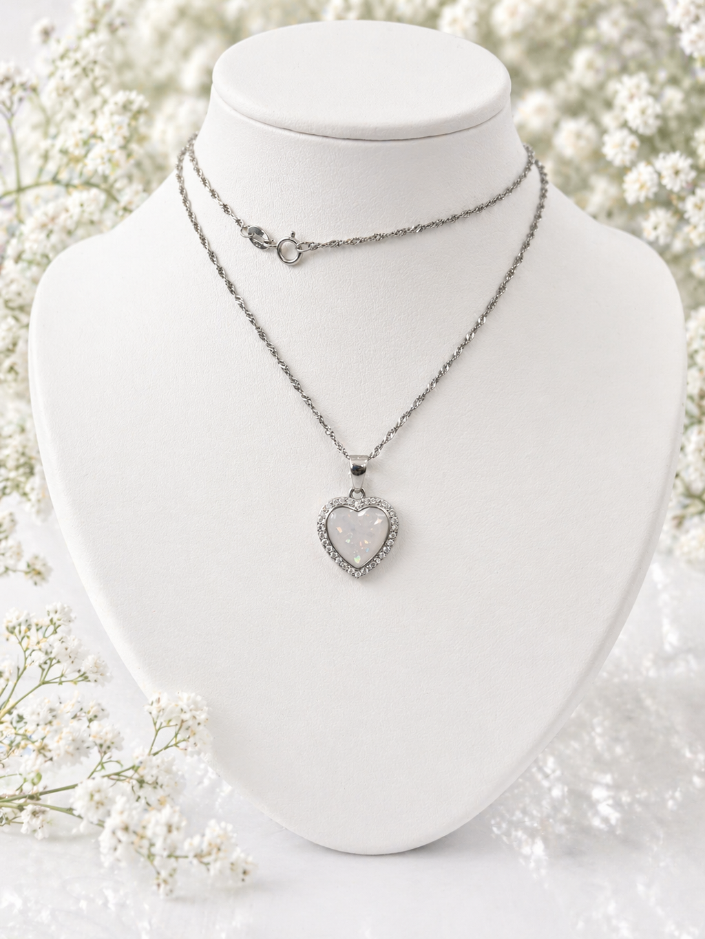 The Sweetheart Necklace