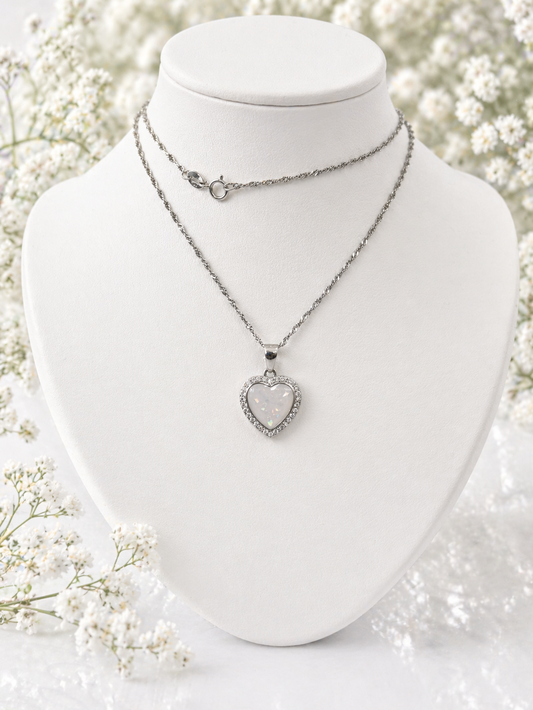 The Sweetheart Necklace