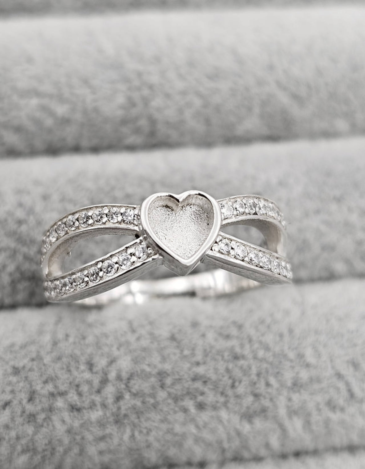 The Aphrodite Ring