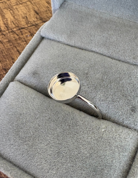 Simple Round Ring - Size L