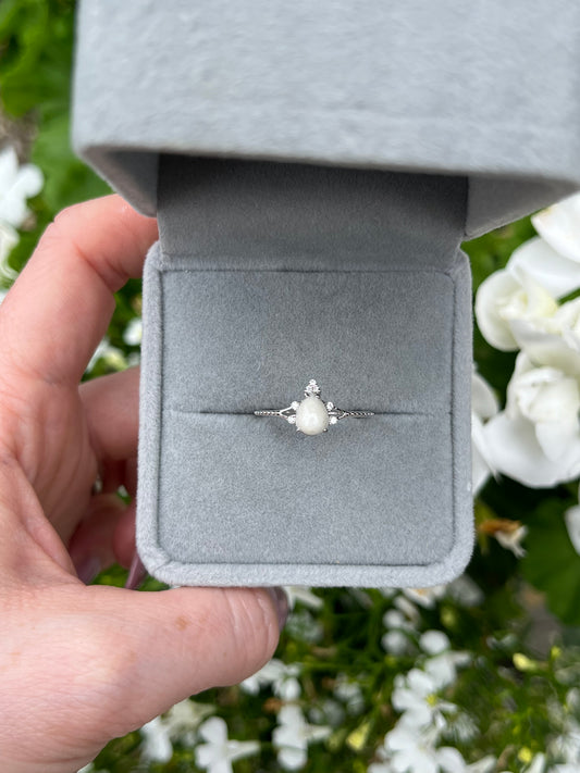 The Elegance Ring