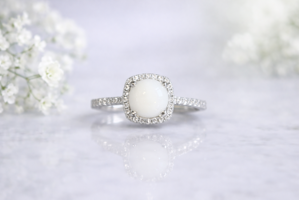 The Round Halo Ring