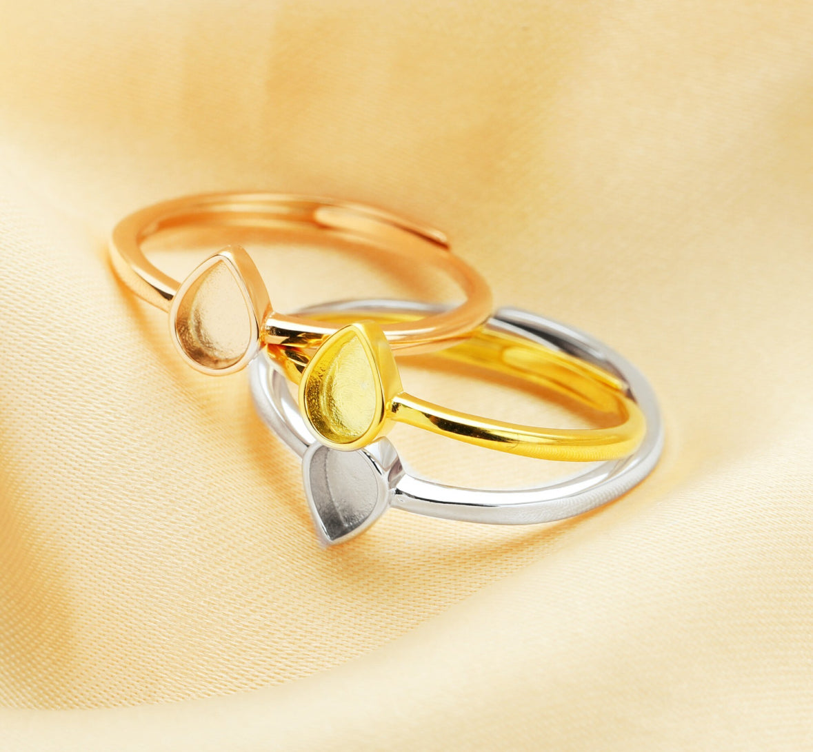The Simple Pear Ring