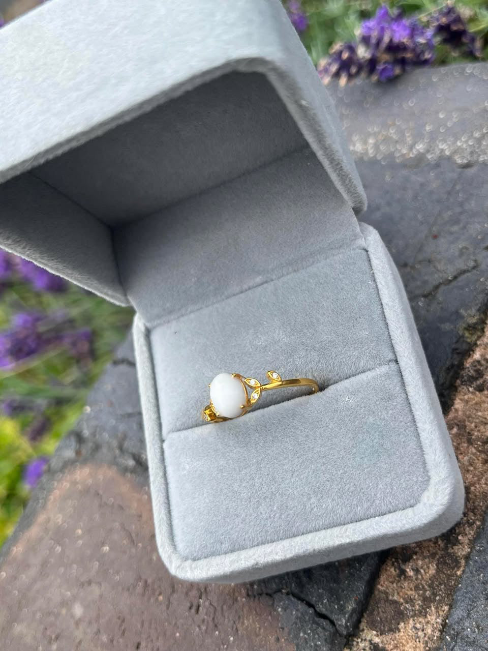 The Everleaf Ring