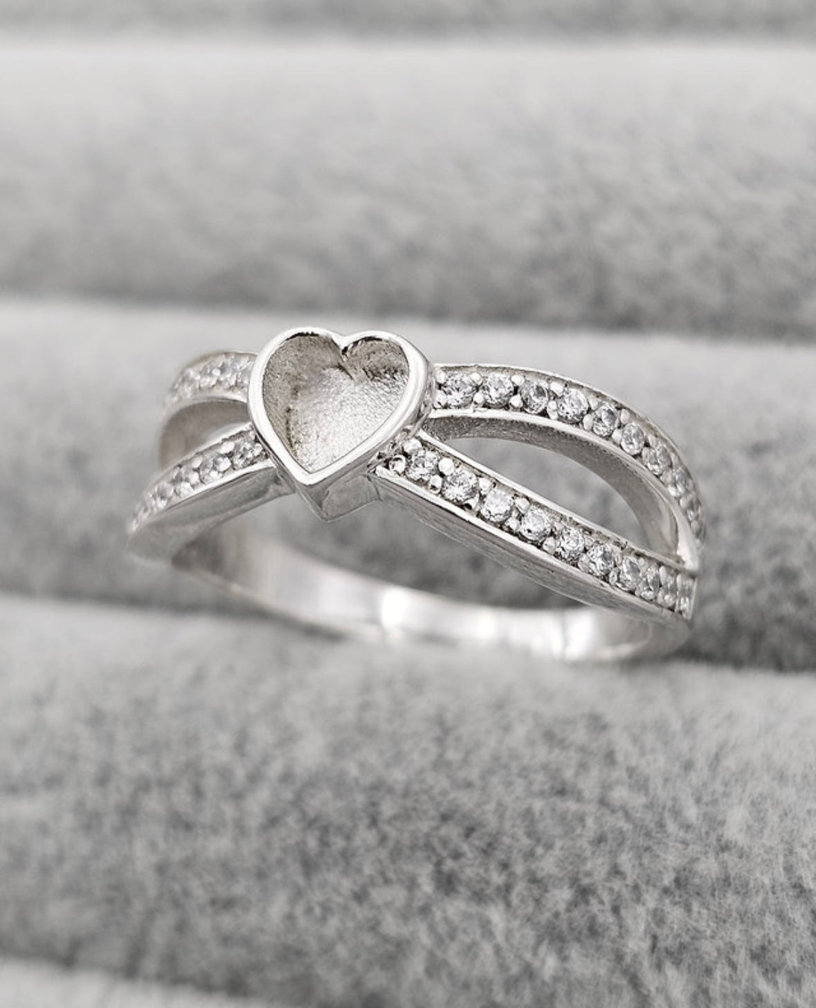The Aphrodite Ring