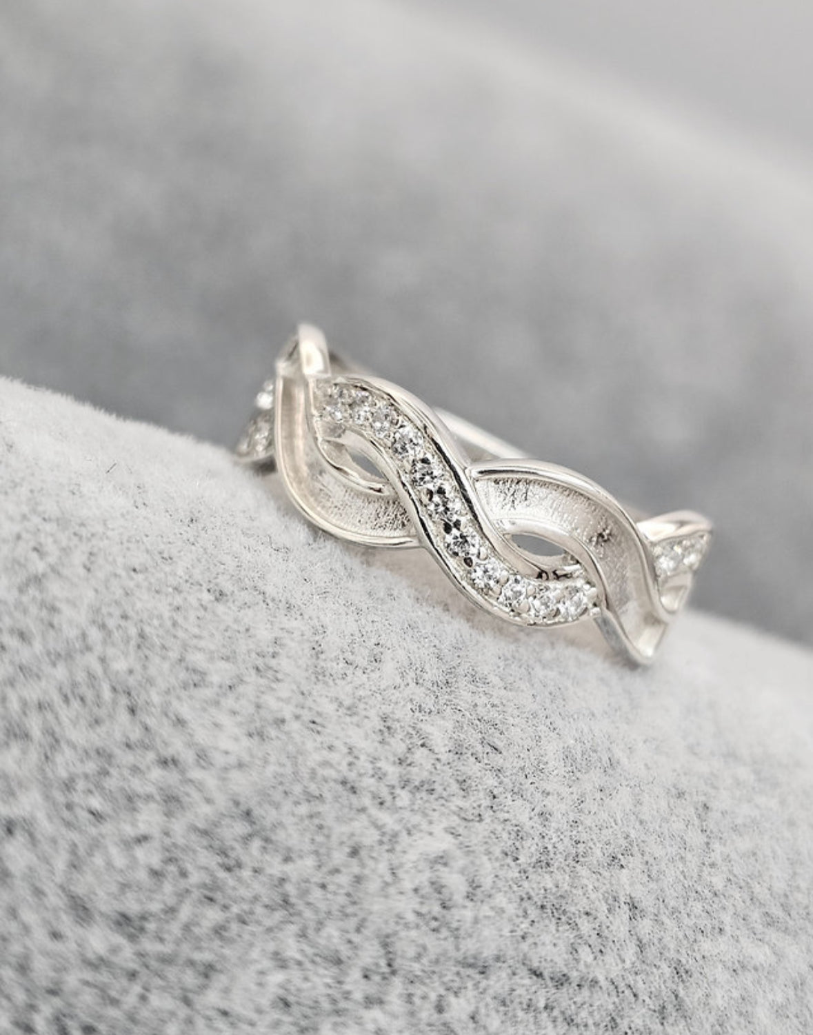 The Dreamers Ring