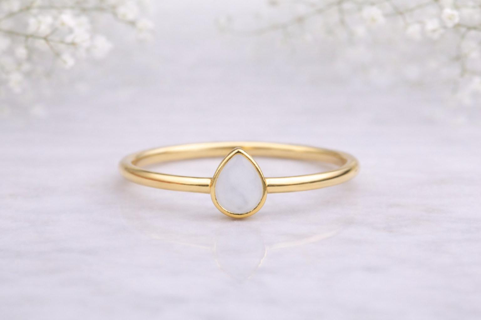 The Simple Pear Ring