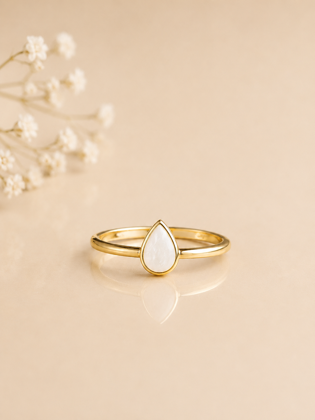 The Simple Pear Ring